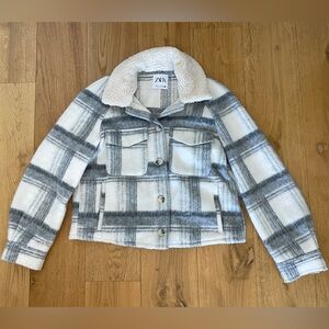Zara Gray and White Checkered Sherpa Jacket